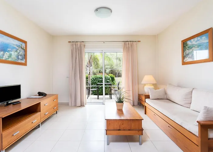 Residencial El Llano Apartment