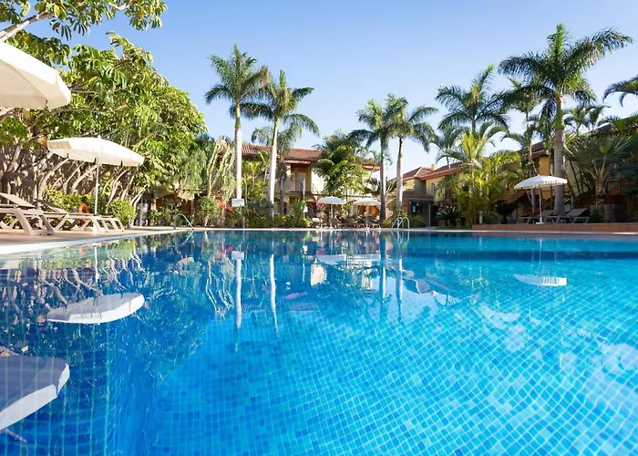 Residencial El Llano Apartment