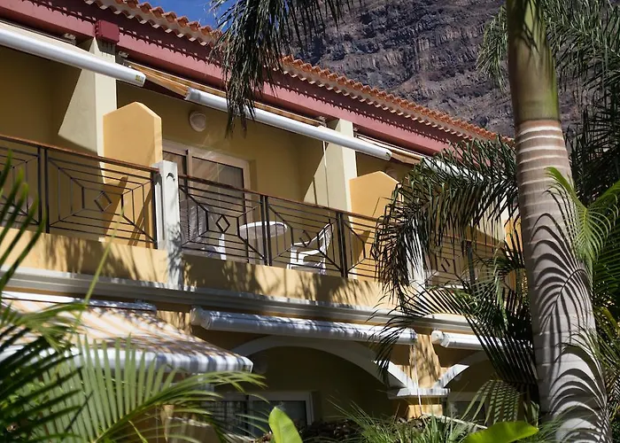 Apartment Residencial El Llano *